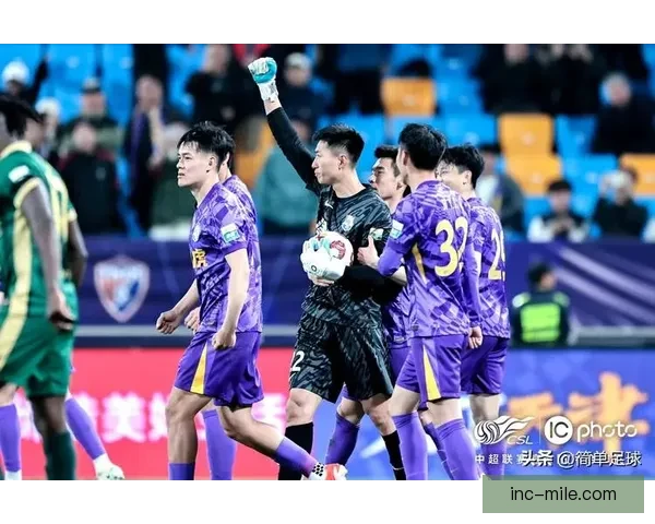 天津津门虎迎来新主场首秀 2026赛季中超开启辉煌征程